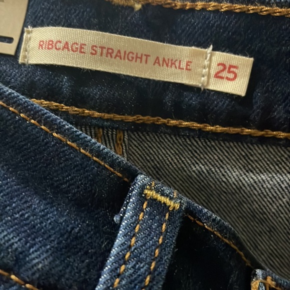 Levi’s Women's Ribcage Straight Ankle Jeans Dark Indigo Blue Distressed Size 25 - Picture 5 of 7